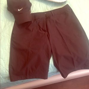 BLACK NIKE GOLF SHORTS